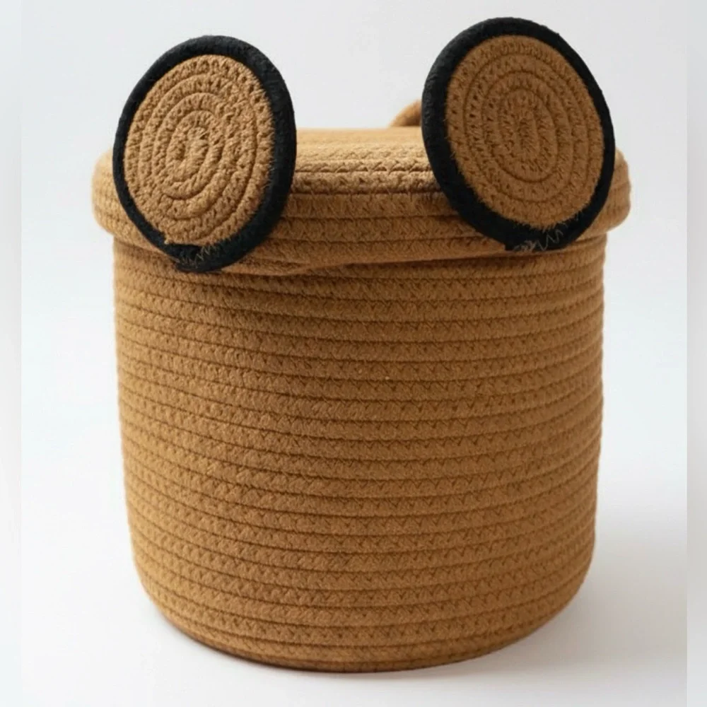 Foldable woven rope bear storage basket